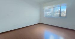 Rento Departamento, Tres Dormitorios, Terraza con Pérgola. Sector Granados