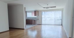 Rento Departamento, Tres Dormitorios, Terraza con Pérgola. Sector Granados