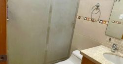 Vendo Departamento, Tres Dormitorios, Estudio, Parqueaderos, Bodega. Sector El Batán