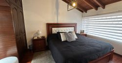 Vendo Casa, Tres Dormitorios, Dos Plantas, Ático, Jardín. Sector Guanguiltagua