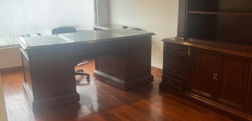 VENDO DEPARTAMENTO, TRES DORMITORIOS, PARQUEADERO, BODEGA. SECTOR BELLAVISTA