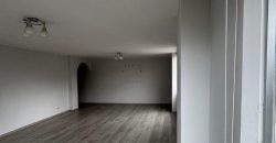 Rento Departamento, Tres Dormitorios, Sin Amoblar. Sector Alpallana