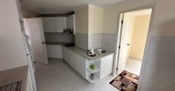 Vendo Departamento, Dos Dormitorios, Amoblado, Parqueaderos. Sector La Carolina