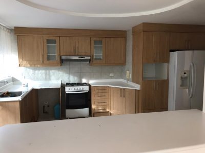 Vendo Departamento, Tres Dormitorios, Terraza con Pérgola, BBQ. Sector Bellavista