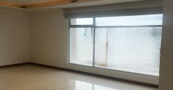 VENDO DEPARTAMENTO, TRES DORMITORIOS, PARQUEADERO, BODEGA. SECTOR BELLAVISTA