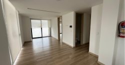 Vendo Departamento, Dos Dormitorios, Balcón, A Estrenar. Sector Quicentro