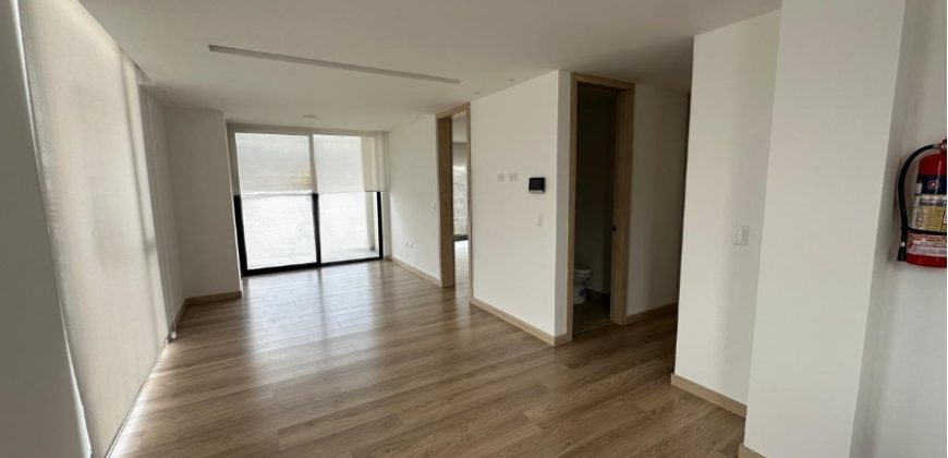 Vendo Departamento, Dos Dormitorios, Balcón, A Estrenar. Sector Quicentro