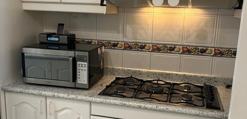 Vendo Departamento, Tres Domritorios, Parqueadero, Bodega. Sector Bossano