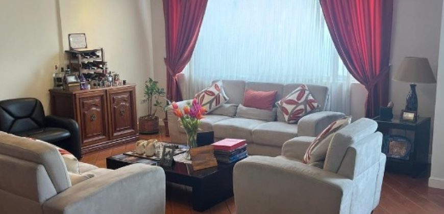 Vendo Departamento, Tres Domritorios, Parqueadero, Bodega. Sector Bossano