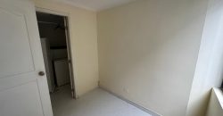 Vendo Departamento, Dos Dormitorios, Amoblado, Parqueaderos. Sector La Carolina