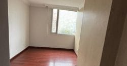 Rento Departamento, Tres Dormitorios, Sin Amoblar. Sector Alpallana