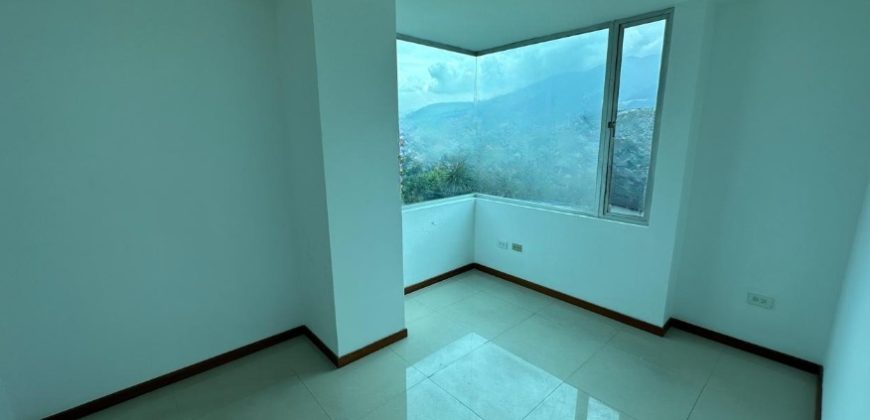 Vendo Edificio, 7 pisos, para Oficina, Empresa. Sector Gaspar de Villarroel