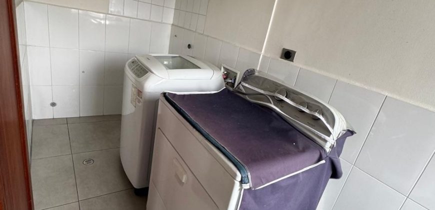 Rento Departamento, Tres Dormitorios, Sin Amoblar. Sector Alpallana