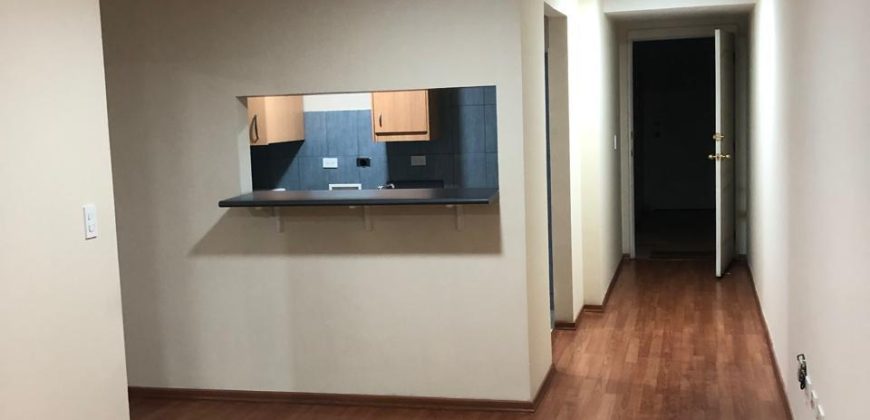 Rento Departamento, Dos Dormitorios, Sin Amoblar. Sector Gaspar de Villarroel