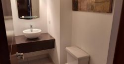 Rento Departamento, Dos Dormitorios, Sin Amoblar, Parqueadero. Sector Diego de Almagro