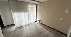 Rento Departamento, Dos Dormitorios, Sin Amoblar, Parqueadero. Sector La Carolina