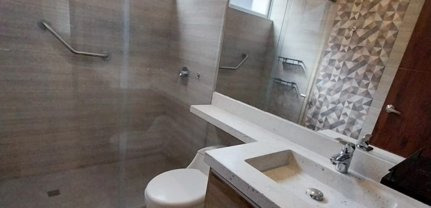 Vendo, Moderna, Suite, Sin Amoblar, Parqueadero, Bodega. Sector El Batán