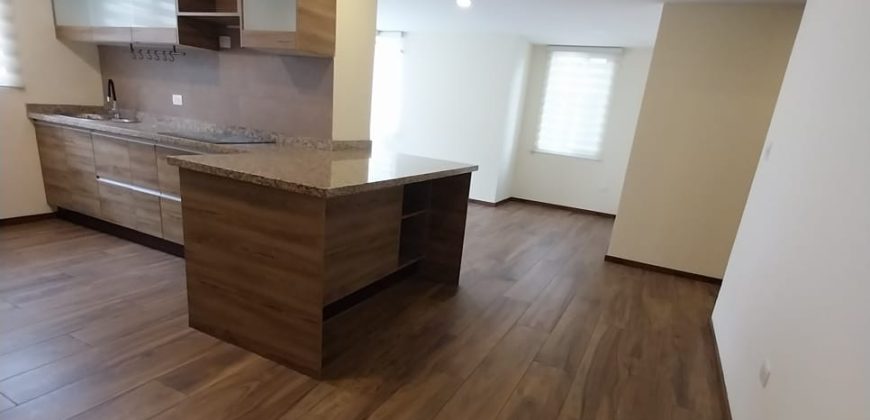 Vendo, Moderna, Suite, Sin Amoblar, Parqueadero, Bodega. Sector El Batán