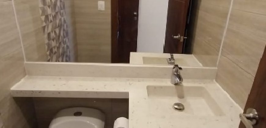 Vendo, Moderna, Suite, Sin Amoblar, Parqueadero, Bodega. Sector El Batán