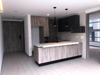 Rento Suite, Moderna, Un Dormitorio, Sin Amoblar, Parqueadero, Bodega. Sector La Carolina