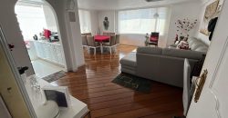 Vendo Suite, Sin Amoblar, Parqueadero. Sector La Carolina