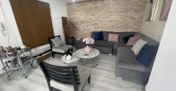 Vendo Departamento, Dos Dormitorios, Parqueadero, Bodega. Sector Rumipamba