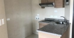 Vendo Suite (Loft), Un Dormitorio, Parqueadero, Bodega. Sector Rumipamba