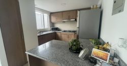 Vendo Departamento, Dos Dormitorios, Parqueadero, Bodega. Sector Rumipamba