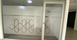 Rento Oficina, Sin Amoblar, Piso Alto. Sector La Carolina