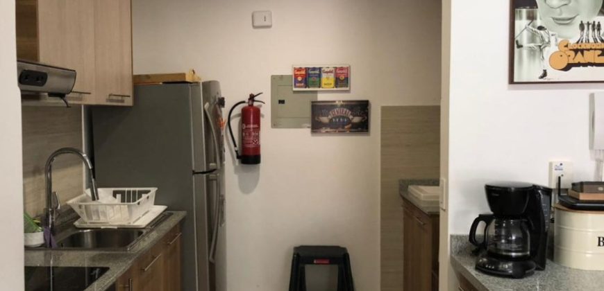 Vendo Suite, Un Dormitorio, Parqueadero, Bodega. Sector El Batán