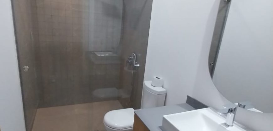 Rento Departamento, Amoblado, Tres Dormitorios, A Estrenar, Terraza. Sector La Carolina