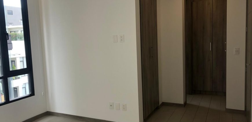 Rento Suite, Moderna, Un Dormitorio, Sin Amoblar, Parqueadero, Bodega. Sector La Carolina