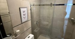 Rento Departamento, Dos Dormitorios, Sin Amoblar, Parqueadero. Sector La Carolina