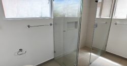 Vendo Departamento, Cuatro Dormitorios, Family room. Sector González Suárez