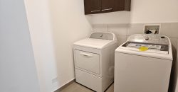 Vendo Departamento, Cuatro Dormitorios, Family room. Sector González Suárez