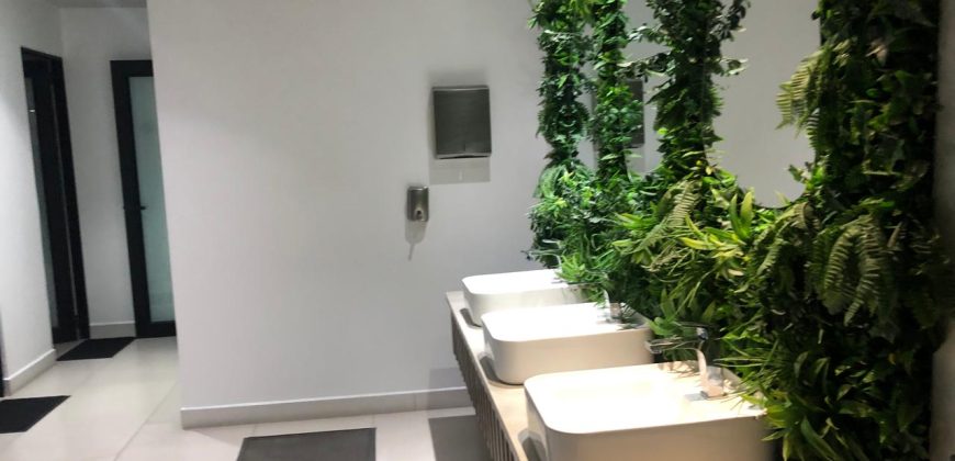 Rento Suite, Moderna, Un Dormitorio, Sin Amoblar, Parqueadero, Bodega. Sector La Carolina