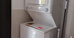 Rento/Vendo, Departamento, Dos Dormitorios, Amoblado, Parqueadero. Sector La Carolina