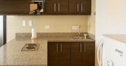 Vendo Suite, Amoblada, Un Dormitorio, Parqueadero. Sector Los Granados