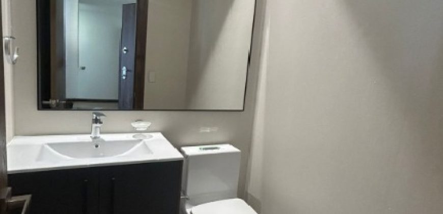 Rento Departamento, Tres Dormitorios, A Estrenar, Sin Amoblar, Línea Blanca. Sector Quicentro