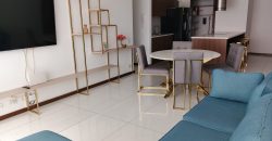 Rento Departamento, Amoblado, Tres Dormitorios. Sector La Carolina