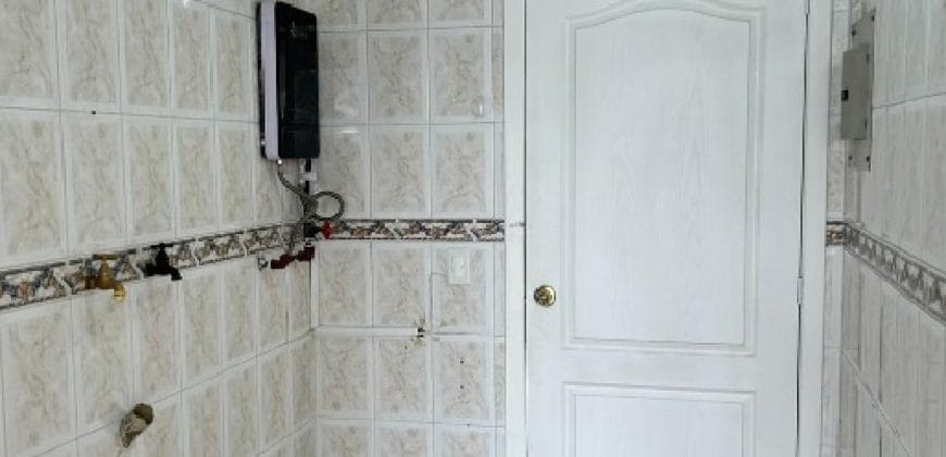 Vendo Departamento, Dos Dormitorios, Parqueadero, Bodega. Sector La Whymper