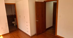 Vendo, Departamento, Dos Dormitorios, Parqueadero, Bodega. Sector La Carolina