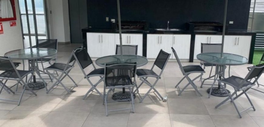 Vendo Suite, Sin Amoblar, Parqueadero, Bodega. Sector Granda Centeno