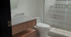 Rento Departamento, Amoblado, Tres Dormitorios. Sector El Batán