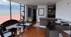 Vendo Suite, Sin Amoblar, Un Dormitorio, Parqueadero, Bodega. Sector Los Granados