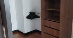 Rento Departamento, Amoblado, Tres Dormitorios. Sector El Batán