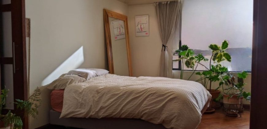 Vendo Suite, Un Dormitorio, Sin Amoblar, Parqueadero. Sector La Carolina