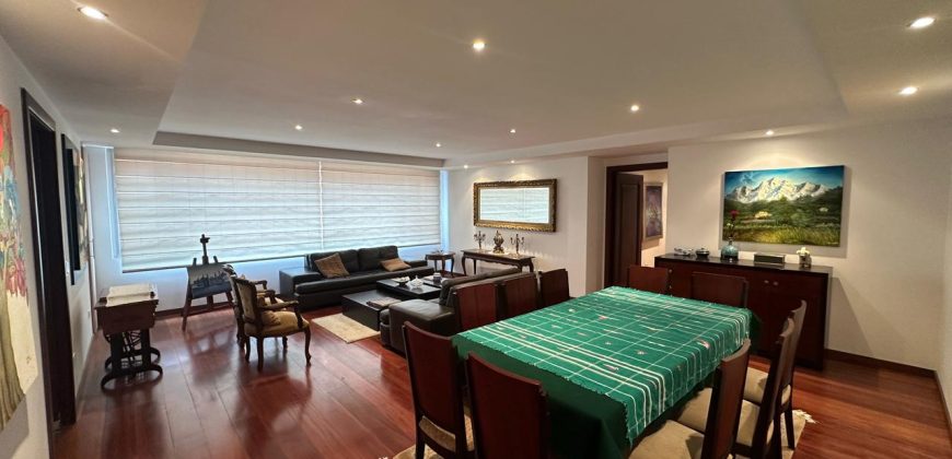 Rento Departamento, Tres Dormitorios, Amoblado. Sector La Coruña