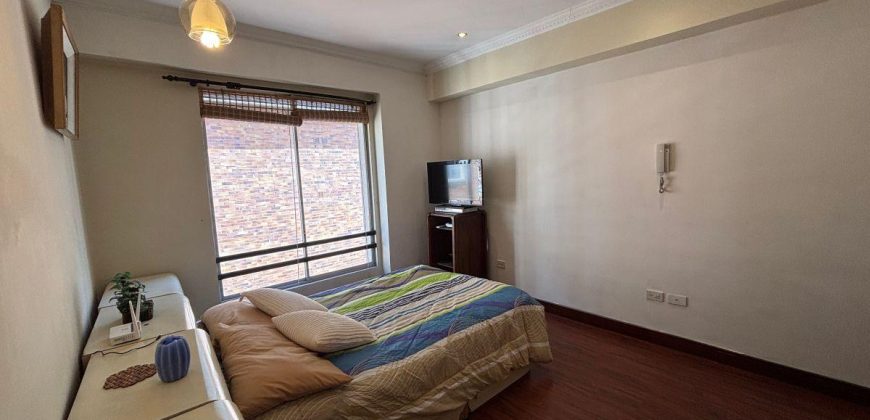 Vendo Suite, Un Dormitorio, Semi-Amoblada. Sector Gaspar de Villarroel