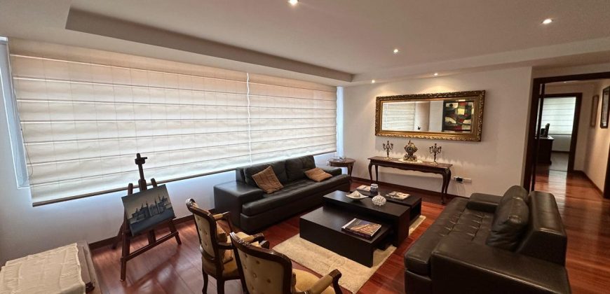 Vendo Departamento, Tres Dormitorios, Sin Amoblar. Sector La Coruña